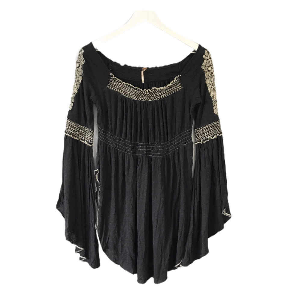 EUC Free People black embroidered smocked top S